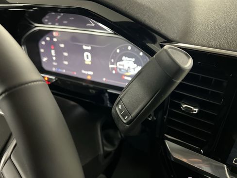 New 2026 GMC Sierra 2500 SLE w/ SLE Value Package; image 50