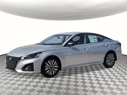 New 2025 Nissan Altima 2.5 SV