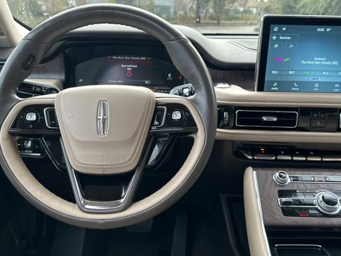 Used 2023 Lincoln Aviator Reserve w/ Elements Package Plus image 18