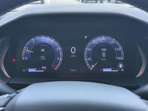 New 2026 Jeep Grand Cherokee L Limited w/ Luxury Tech Group II image 28