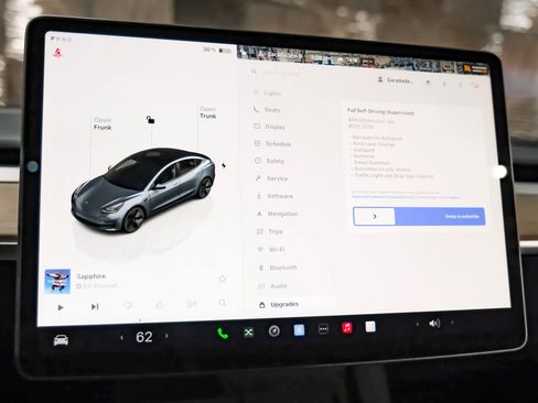 Used 2023 Tesla Model 3 Standard Range image 36
