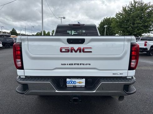Used 2023 GMC Sierra 2500 SLE w/ SLE Convenience Package AWD/4WD image 4