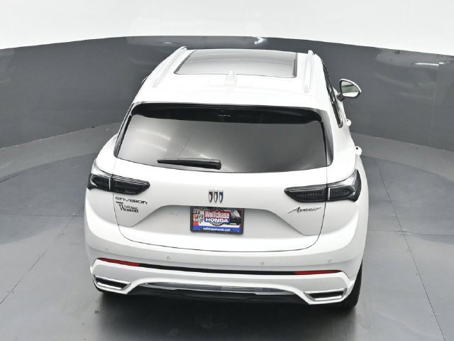 Used 2025 Buick Envision Avenir AWD/4WD image 32