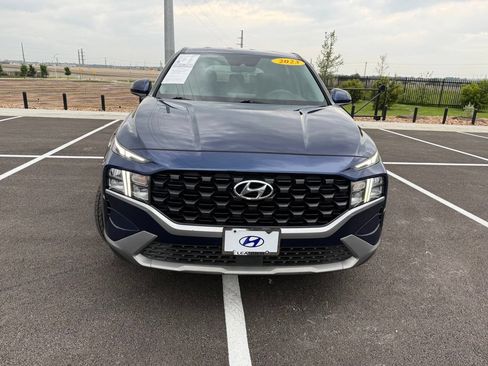 Certified 2023 Hyundai Santa Fe SE FWD image 2