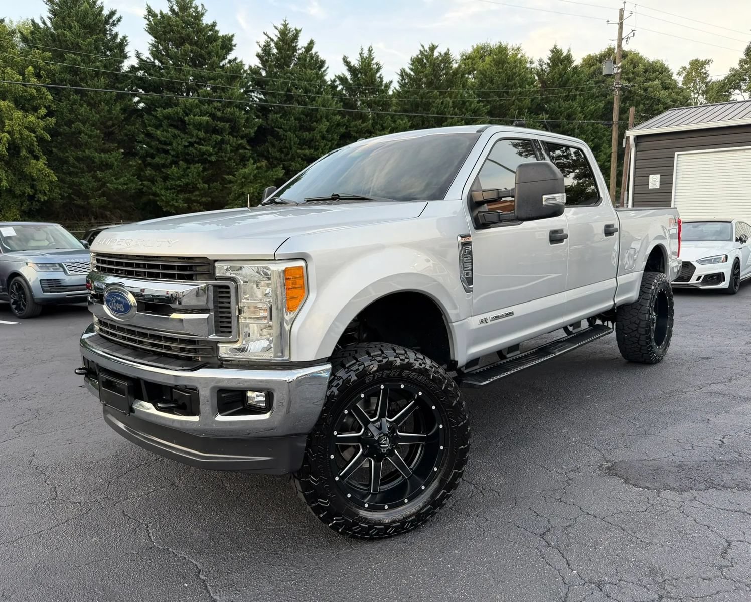 Used 2017 Ford F250 4x4 Crew Cab Super Duty image 1