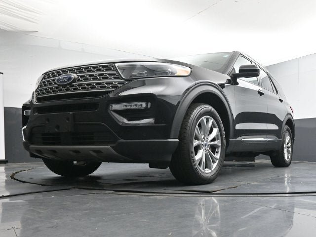 Used 2024 Ford Explorer Limited AWD/4WD image 29