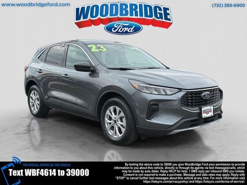Used 2023 Ford Escape Active image 1