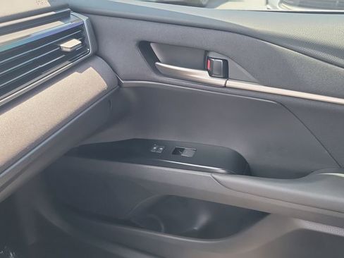 Used 2025 Toyota Camry LE w/ Convenience Package FWD image 12