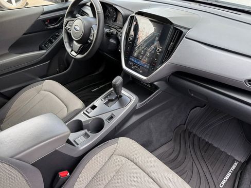 Used 2024 Subaru Crosstrek 2.0i Premium image 18