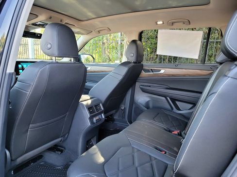 New 2026 Volkswagen Atlas SE AWD/4WD image 15