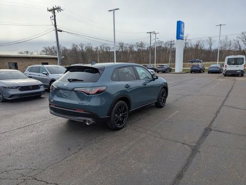 New 2026 Honda HR-V Sport image 3