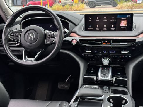 Used 2022 Acura MDX SH-AWD image 25