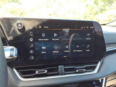 Used 2025 Chevrolet Equinox LT w/ Convenience Package II AWD/4WD image 18