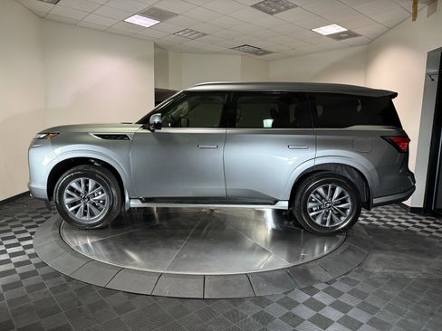 New 2026 INFINITI QX80 Pure RWD image 4