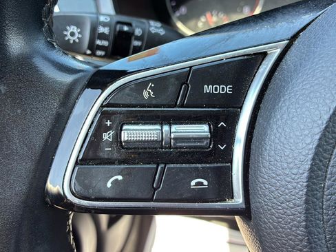 Certified 2023 Kia Seltos S w/ Navigation Package FWD image 36