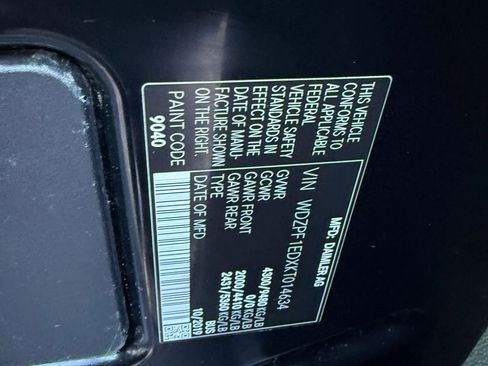 Used 2019 Mercedes-Benz Sprinter 2500 image 24