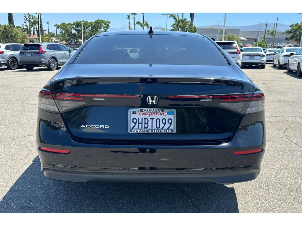 Used 2023 Honda Accord EX image 4