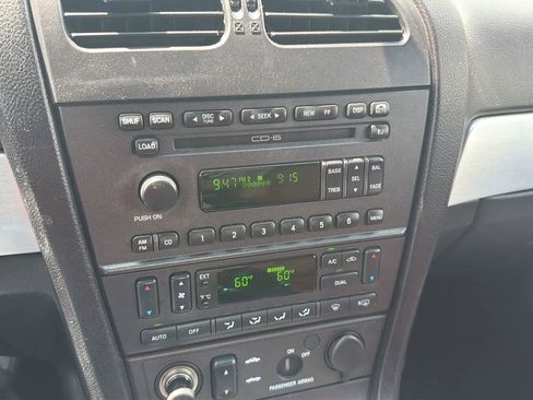 Used 2003 Ford Thunderbird RWD image 16