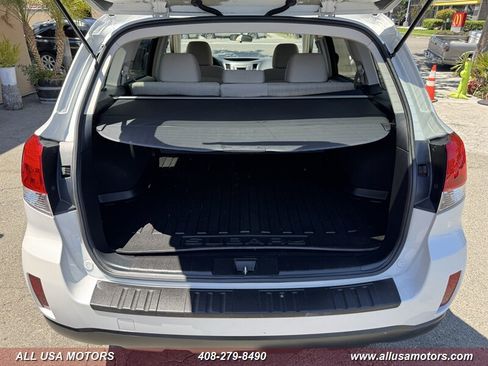 Used 2014 Subaru Outback 2.5i Premium AWD/4WD image 23