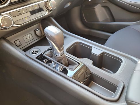 New 2025 Nissan Sentra S image 14