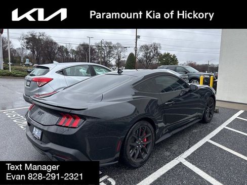 Used 2024 Ford Mustang GT Premium image 7