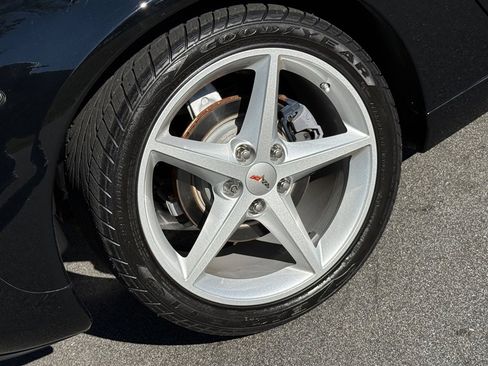 Used 2013 Chevrolet Corvette image 37