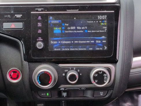 Used 2018 Honda Fit EX image 18