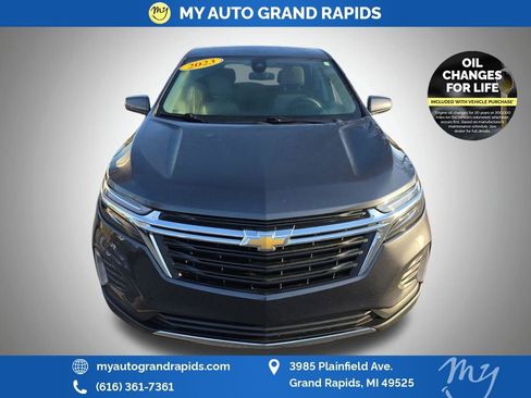Used 2023 Chevrolet Equinox LT AWD/4WD image 2