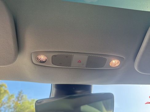 Used 2023 Tesla Model 3 Standard Range image 12