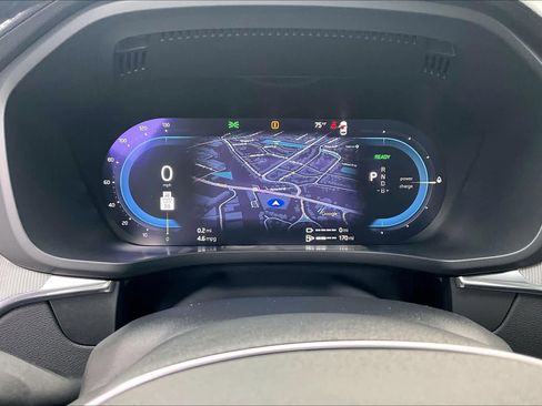 Used 2024 Volvo XC60 T8 Ultimate image 25