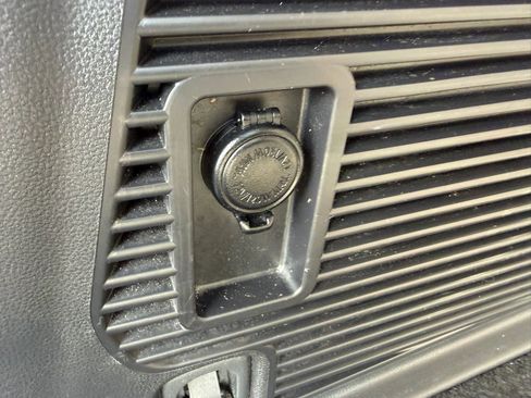 Used 2019 Subaru Ascent Premium image 42