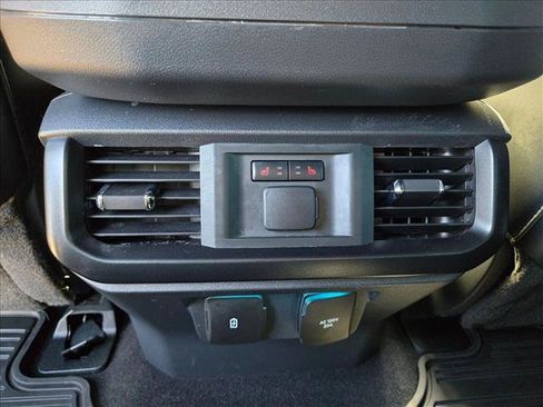 Used 2025 Ford F150 Raptor AWD/4WD image 19