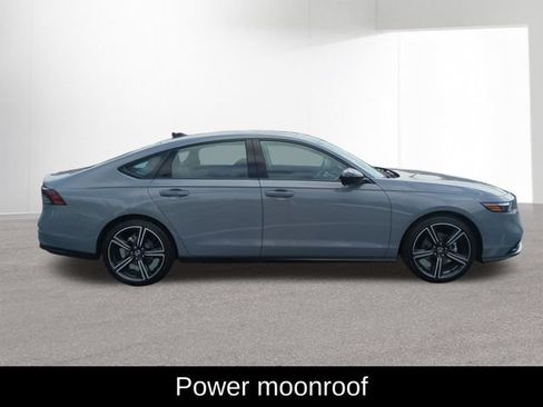 Used 2026 Honda Accord SE image 4