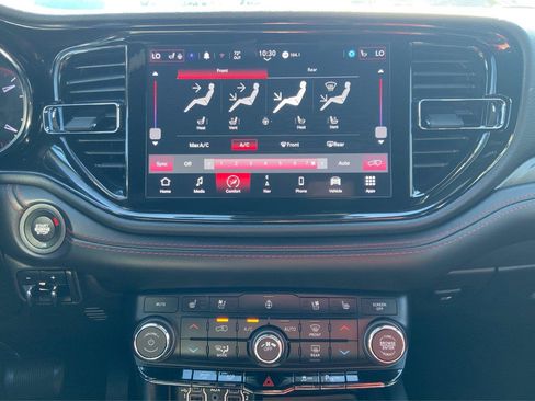 Used 2025 Dodge Durango R/T AWD/4WD image 35