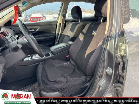 Used 2016 Nissan Altima 2.5 S w/ Interior Lighting Package image 12
