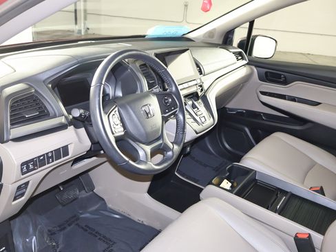Certified 2023 Honda Odyssey EX-L image 2