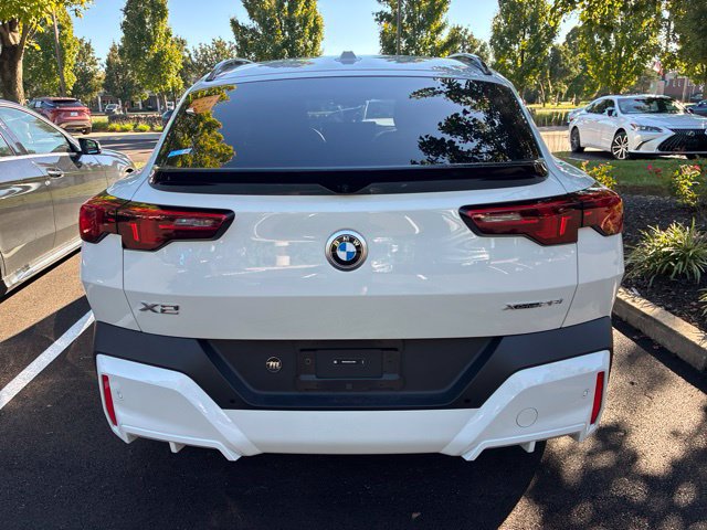 Used 2025 BMW X2 xDrive28i w/ Technology Package AWD/4WD image 7