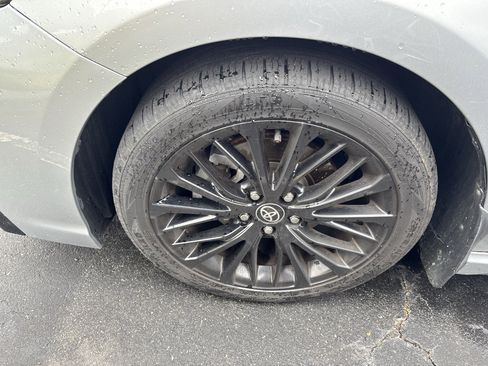 Used 2021 Toyota Camry SE FWD image 36