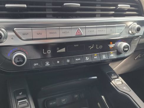 Used 2022 Kia Telluride EX w/ Towing Package AWD/4WD image 15