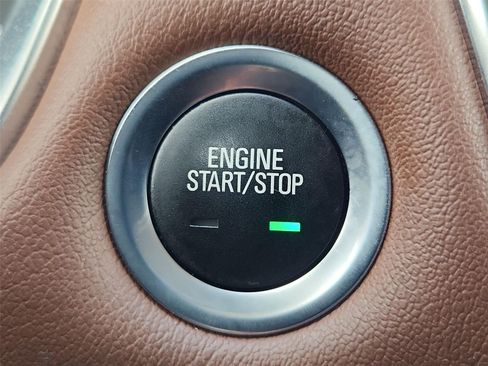 Used 2020 Chevrolet Traverse High Country FWD image 15