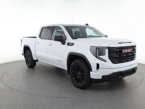 Used 2024 GMC Sierra 1500 Elevation RWD image 7