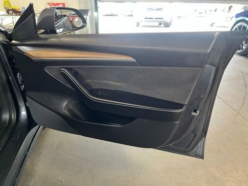 Used 2021 Tesla Model 3 Long Range AWD/4WD image 12