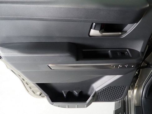 Used 2025 Toyota Tacoma TRD Sport image 50