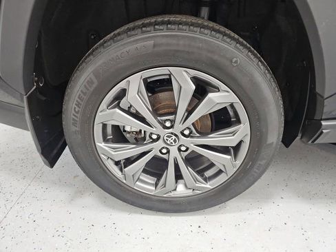 Certified 2023 Toyota RAV4 XLE Premium AWD/4WD image 8