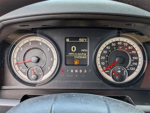 Used 2018 RAM 1500 Express w/ Express Value Package image 14