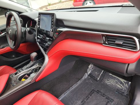 Used 2023 Toyota Camry XSE image 28