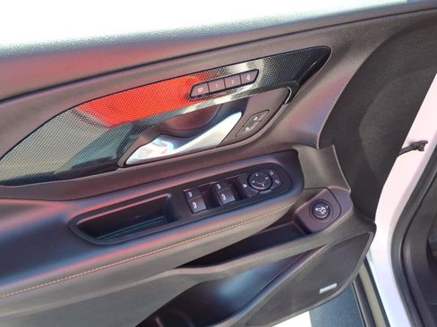 Used 2022 GMC Terrain AT4 w/ Infotainment Package II image 17