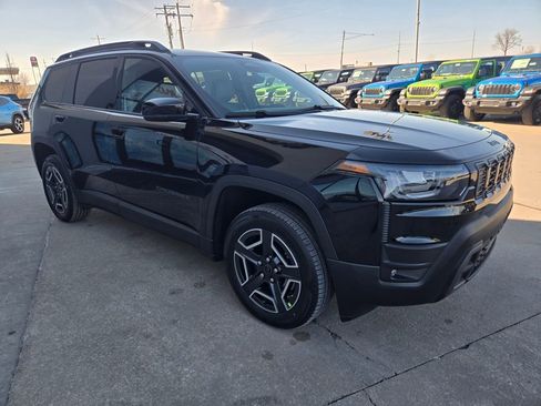 New 2026 Jeep Cherokee Limited AWD/4WD image 13