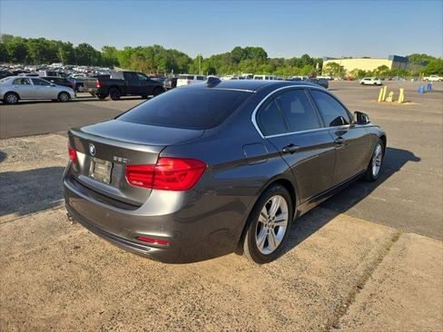 Used 2017 BMW 330i Sedan RWD image 7