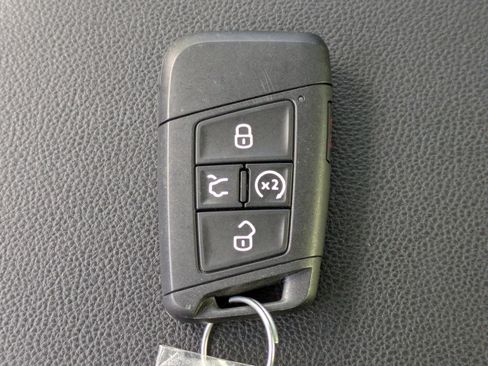 Certified 2023 Volkswagen Jetta SE image 29